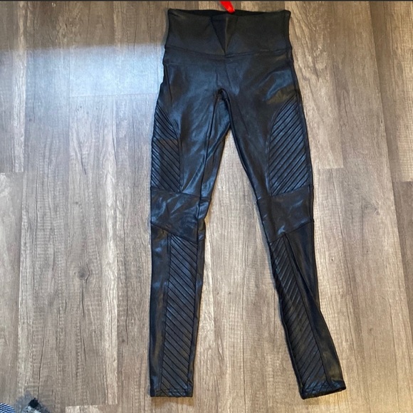 Spanx Faux Leather Moto Leggings Tights - Excellent condition, Small - Picture 2 of 10